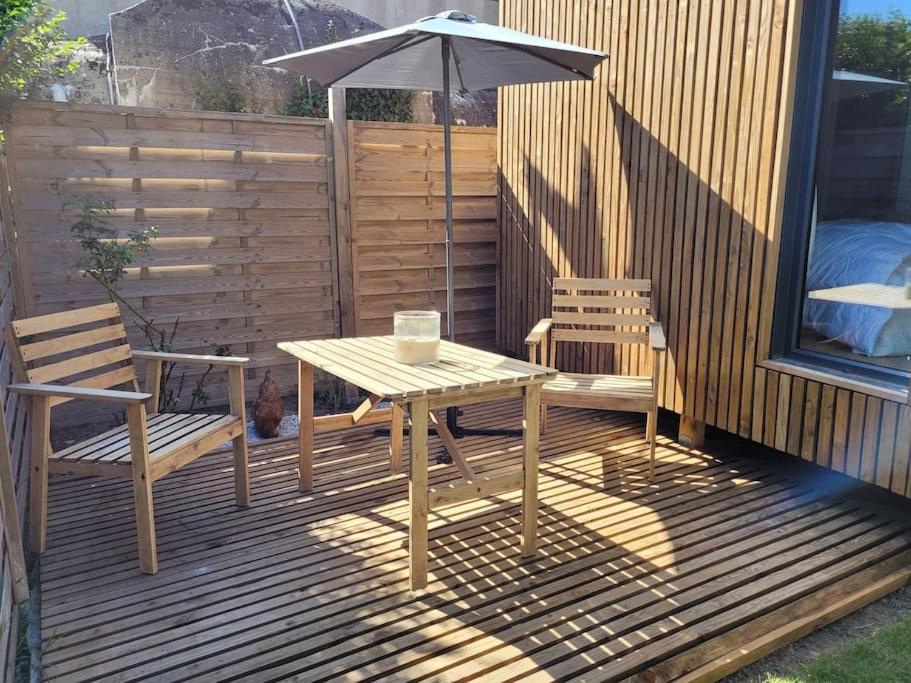 "La Cabane Du Sentier", Logement Original En Bois Et Sur Pilotis Avec Beau Jardin Et Tres Proche De La Mer Sangatte Eksteriør bilde